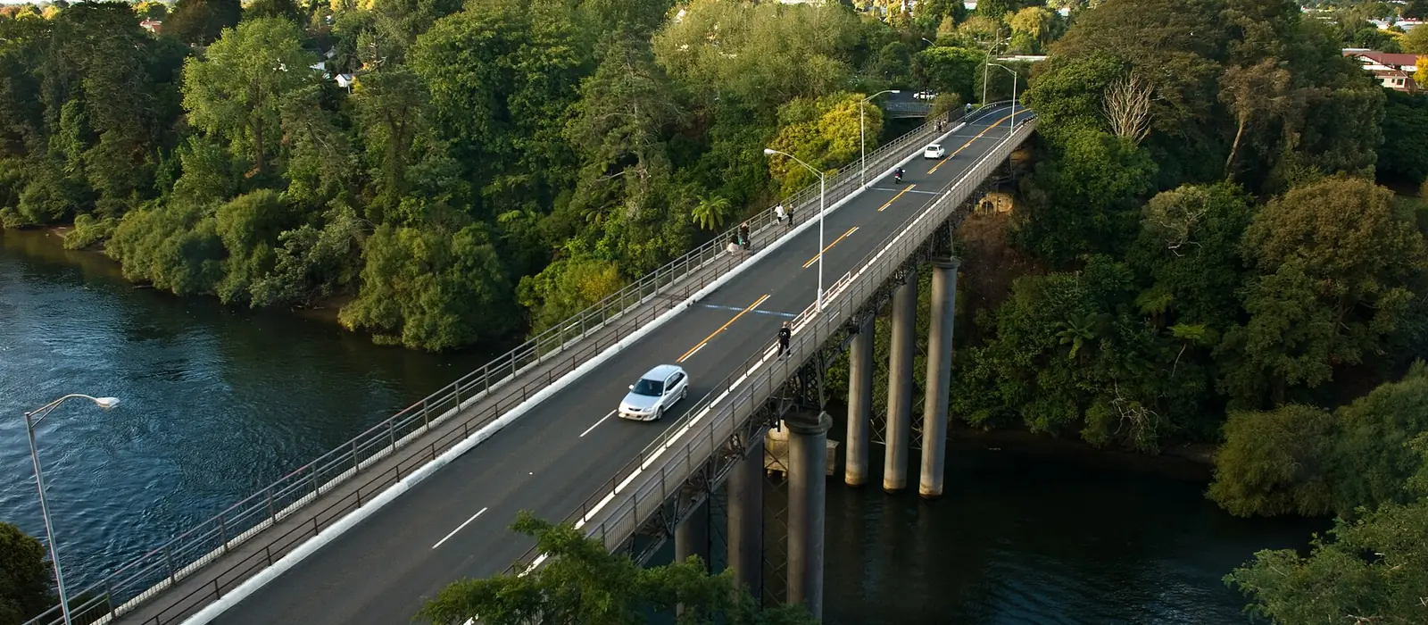 Claudelands Bridge crossing the Waikato River in Hamilton